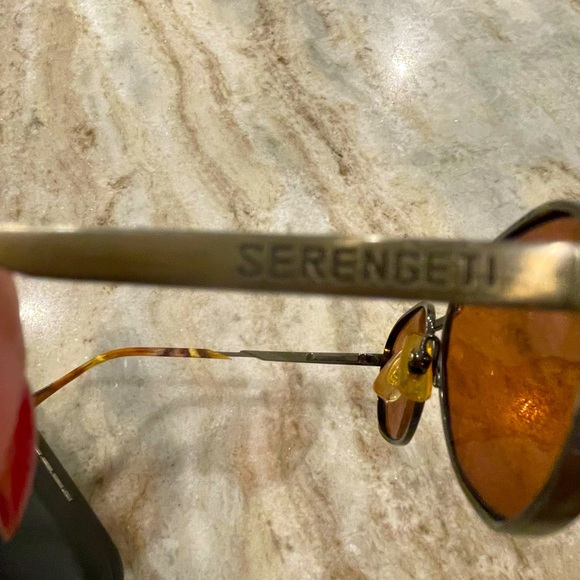 Serengeti Rutgers 8009 sunglasses with matching case - Picture 4 of 6